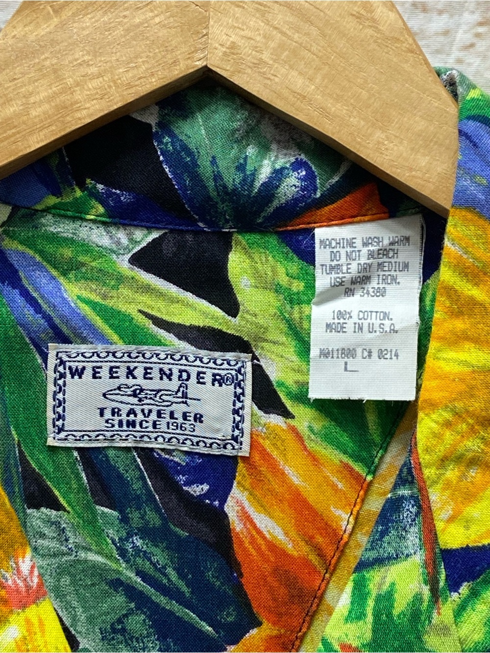 Vtg WEEKENDER Traveler Floral Hawaiian Button Down USA Cotton Shirt Men’s L - Picture 9 of 9